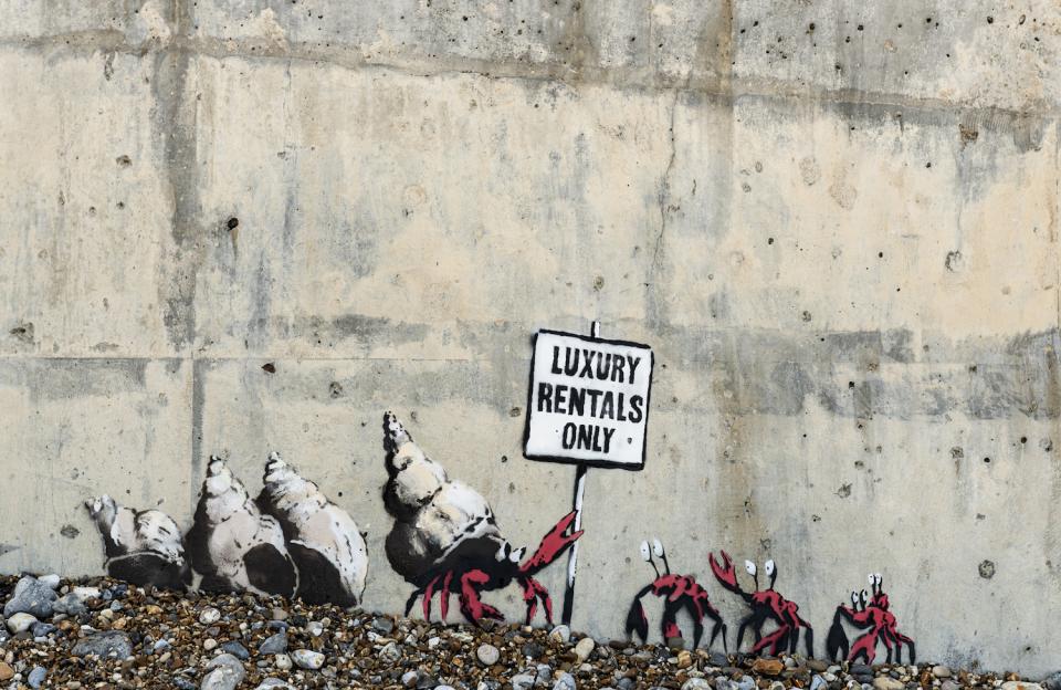 Banksy an einer Strandmauer in Cromer