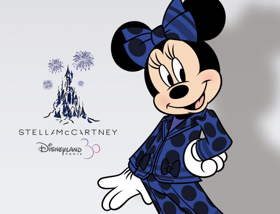 Minnie Mouse im neuen Hosenanzug von Stella McCartney