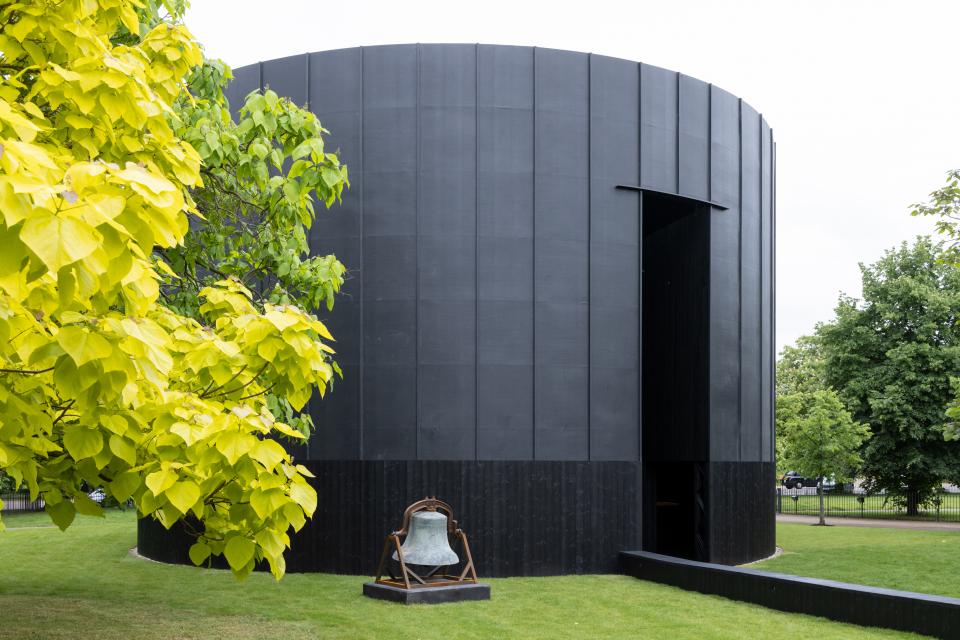 Der Serpentine Pavilion 2022 in London, entworfen von Theaster Gates