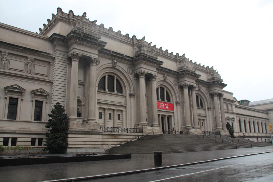 Der Eingang des Metropolitan Museums