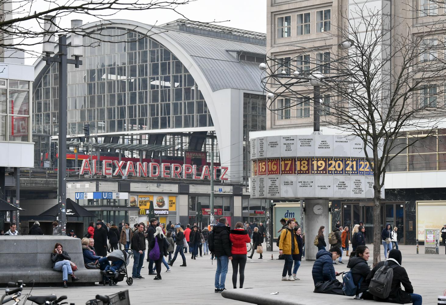 Der Bahnhof Berlin-Alexanderplatz 2019