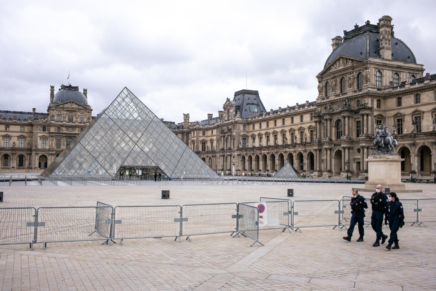Der Louvre in Paris