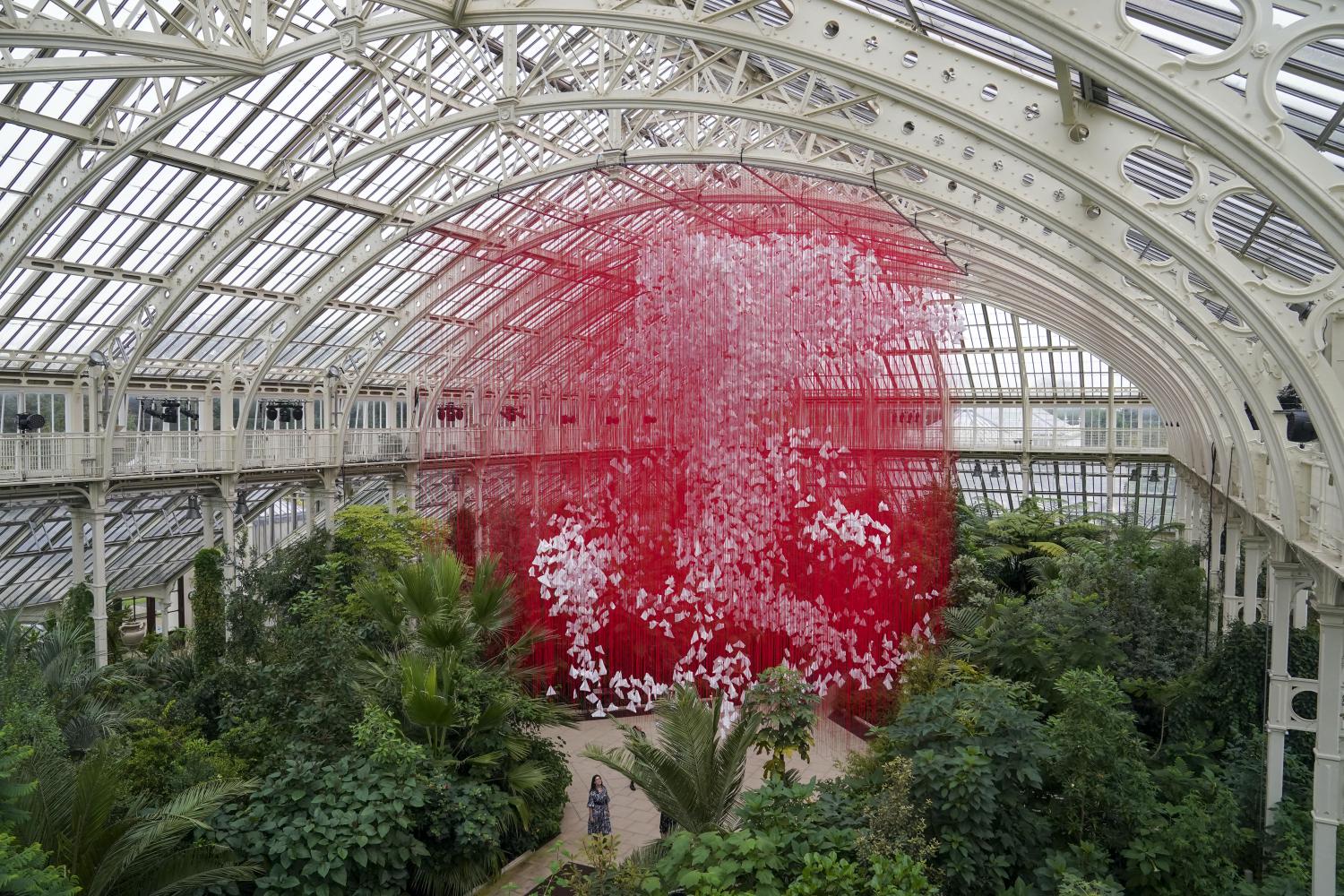 "One Thousand Springs" von Chiharu Shiota in den Royal Botanic Gardens im Rahmen des Japan-Festivals