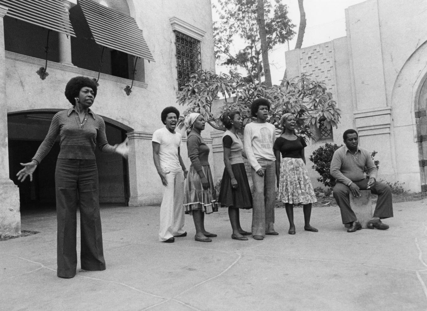 Victoria Santa Cruz and her folklore ensemble in the performance Me gritaron negra (They shouted black at me). Odin Teatret Archives, Ayacucho, Peru, 1978