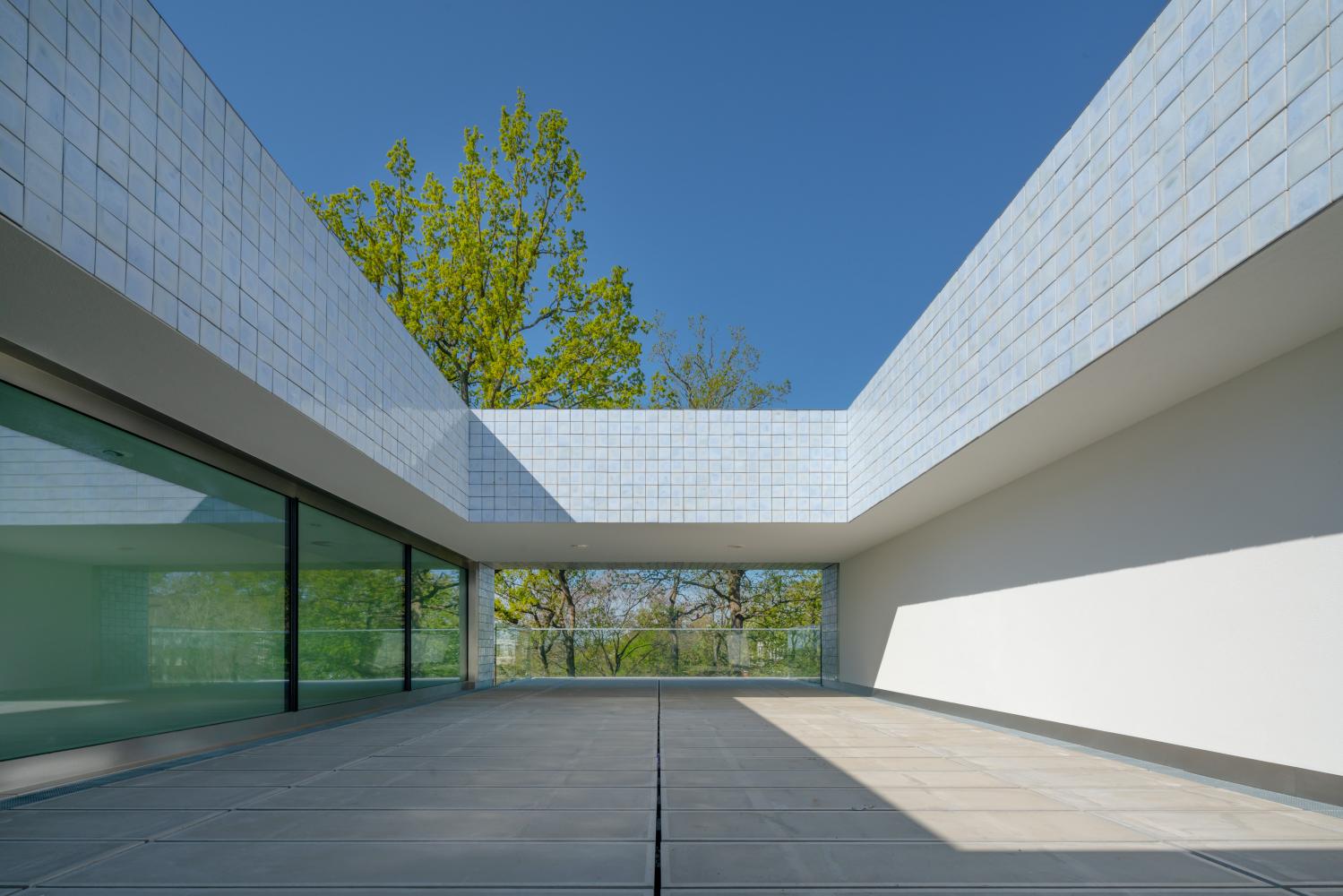 Der neue Flügel des Museum für moderne Kunst Arnheim in den Niederlanden