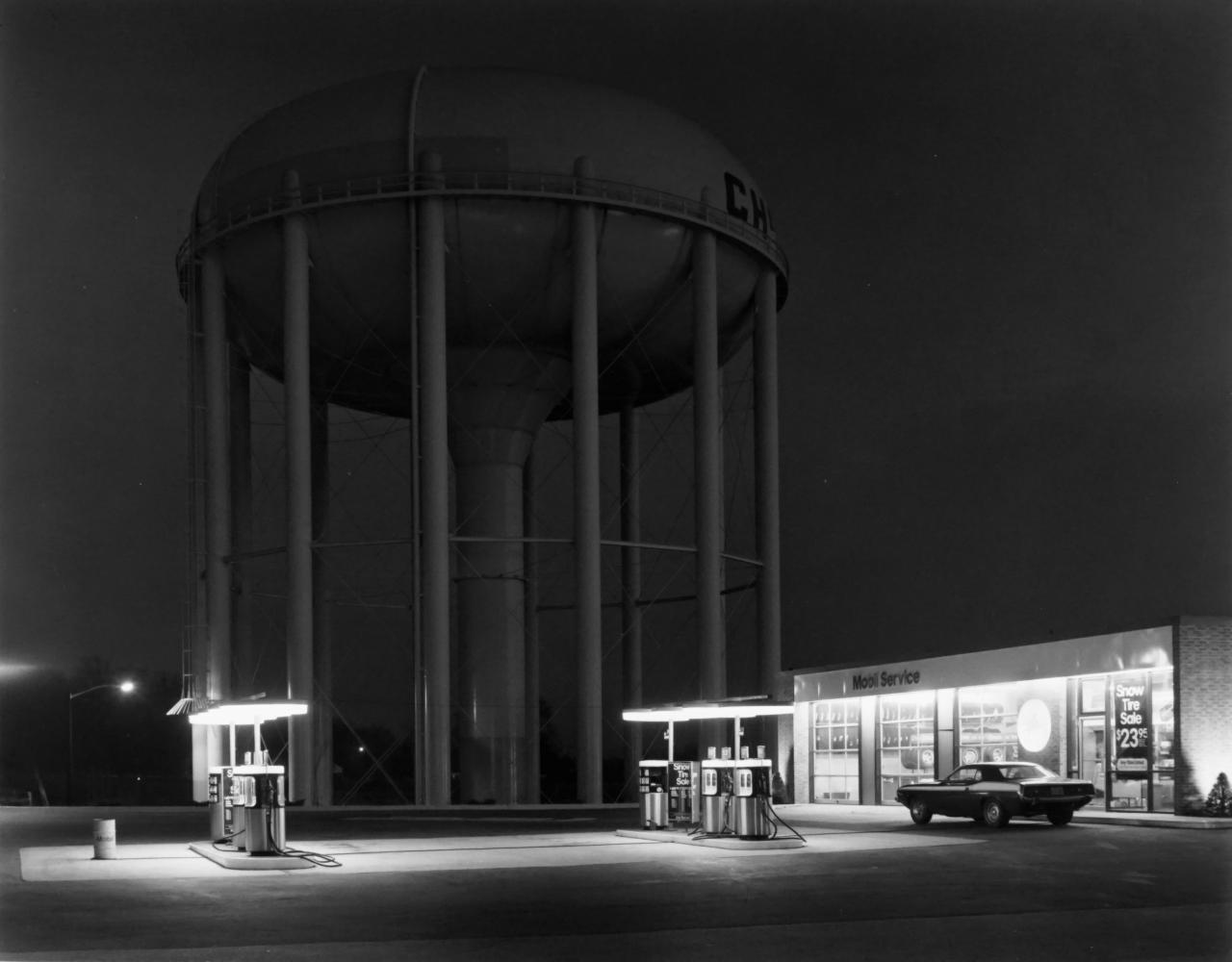 George Tice "Petit’s Mobil Station, Cherry Hill, New Jersey", 1974  